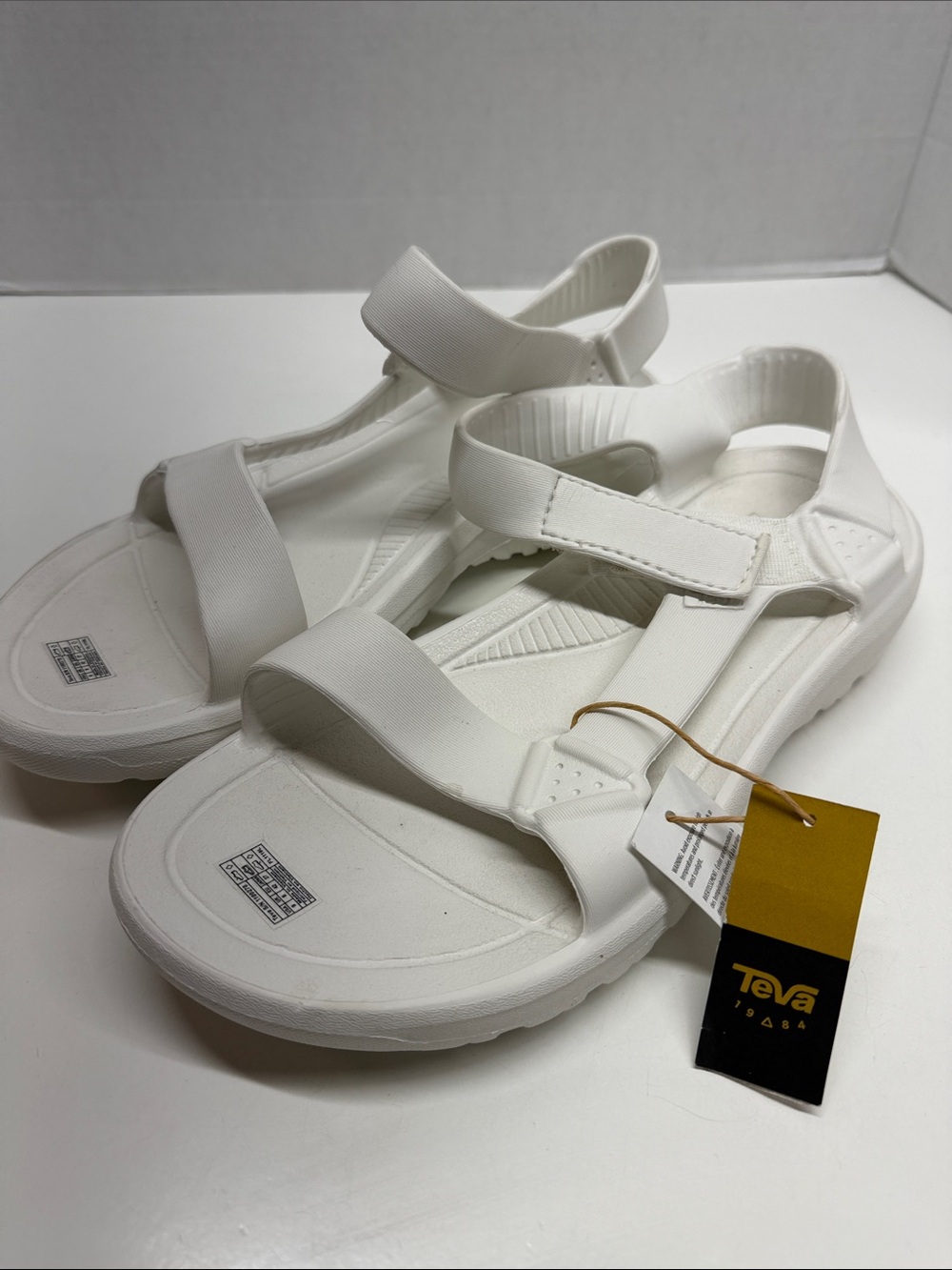 Teva Hurricane Drift Sandals Rubber Lightweight Open Toe White New Men's Size 9